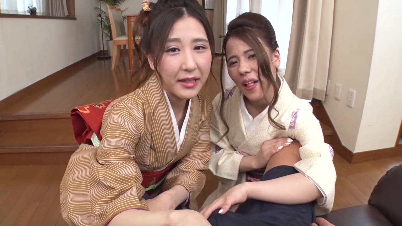 001 Beautiful Sluts In Kimono Threesome And 2 Cum Shots pic pic