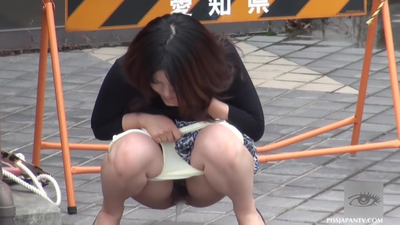 japanese voyeur peeing uncensored