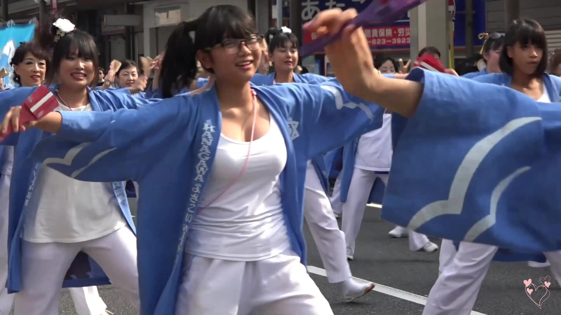 japanese hausewife jizz parade mom gengbang